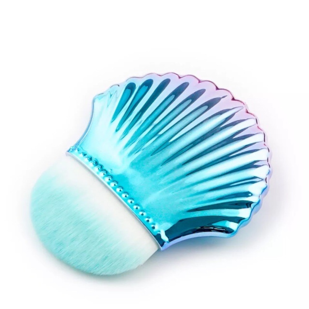 Shell Makeup Brush